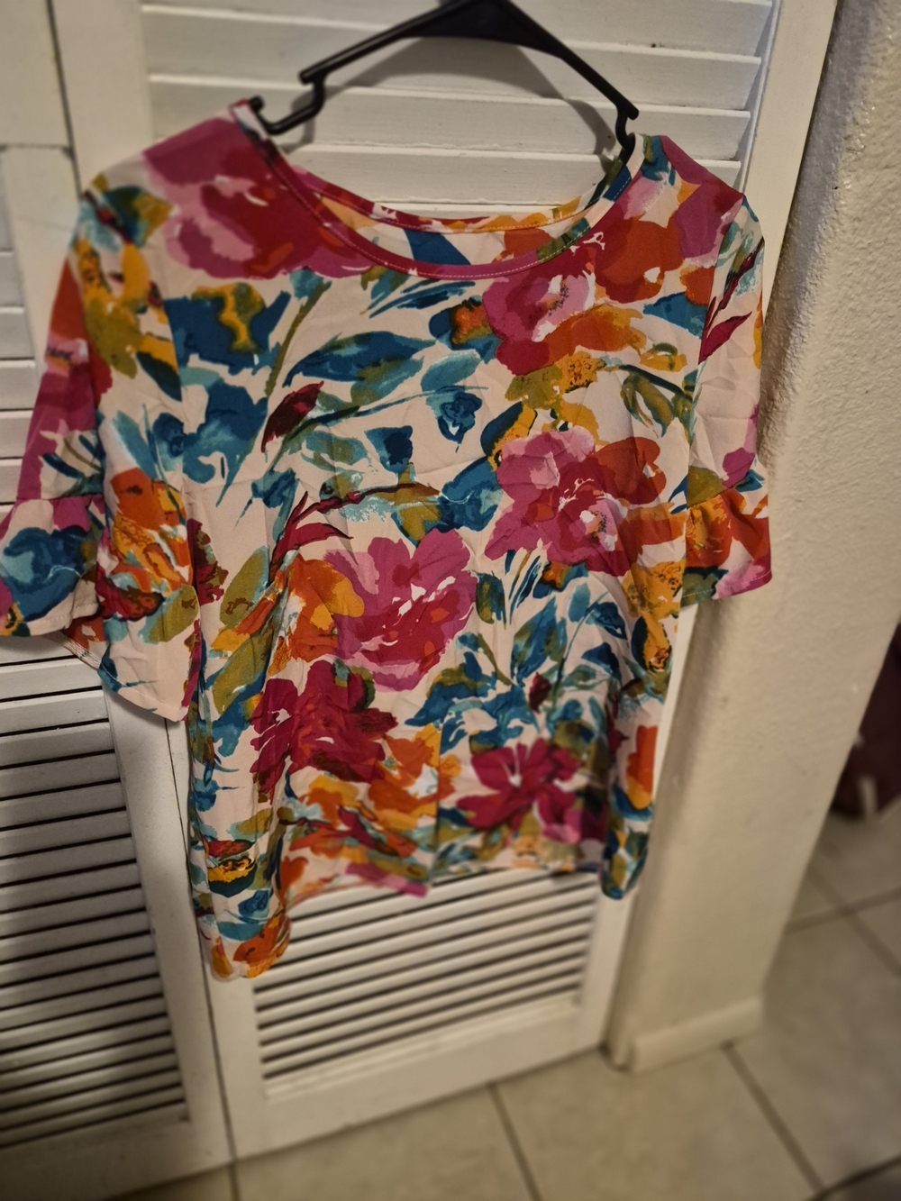 Floral Short Sleeve Women's Top in Pink & Multicolor
